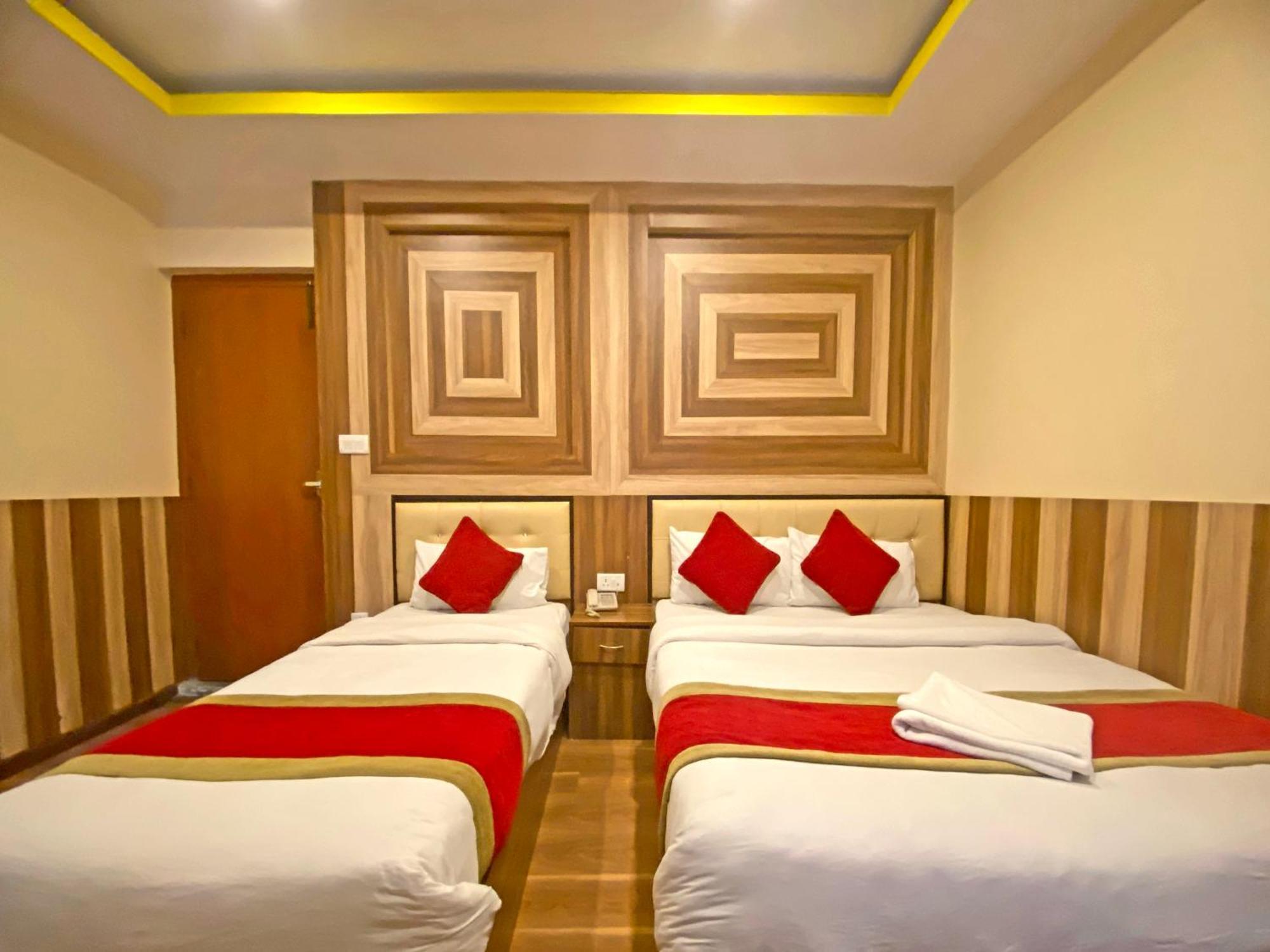 Hotel Airport Holiday Katmandu Eksteriør billede