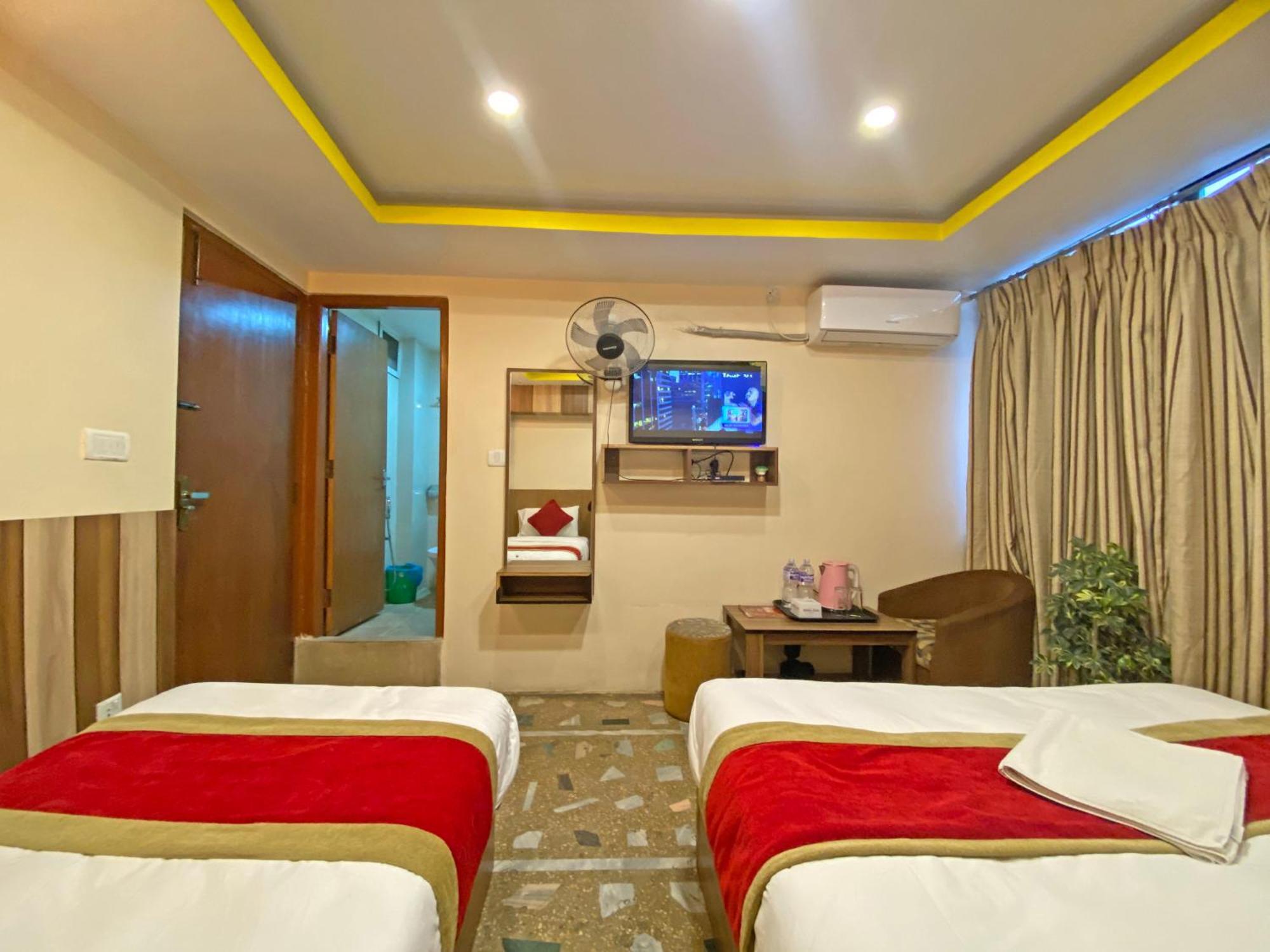 Hotel Airport Holiday Katmandu Eksteriør billede